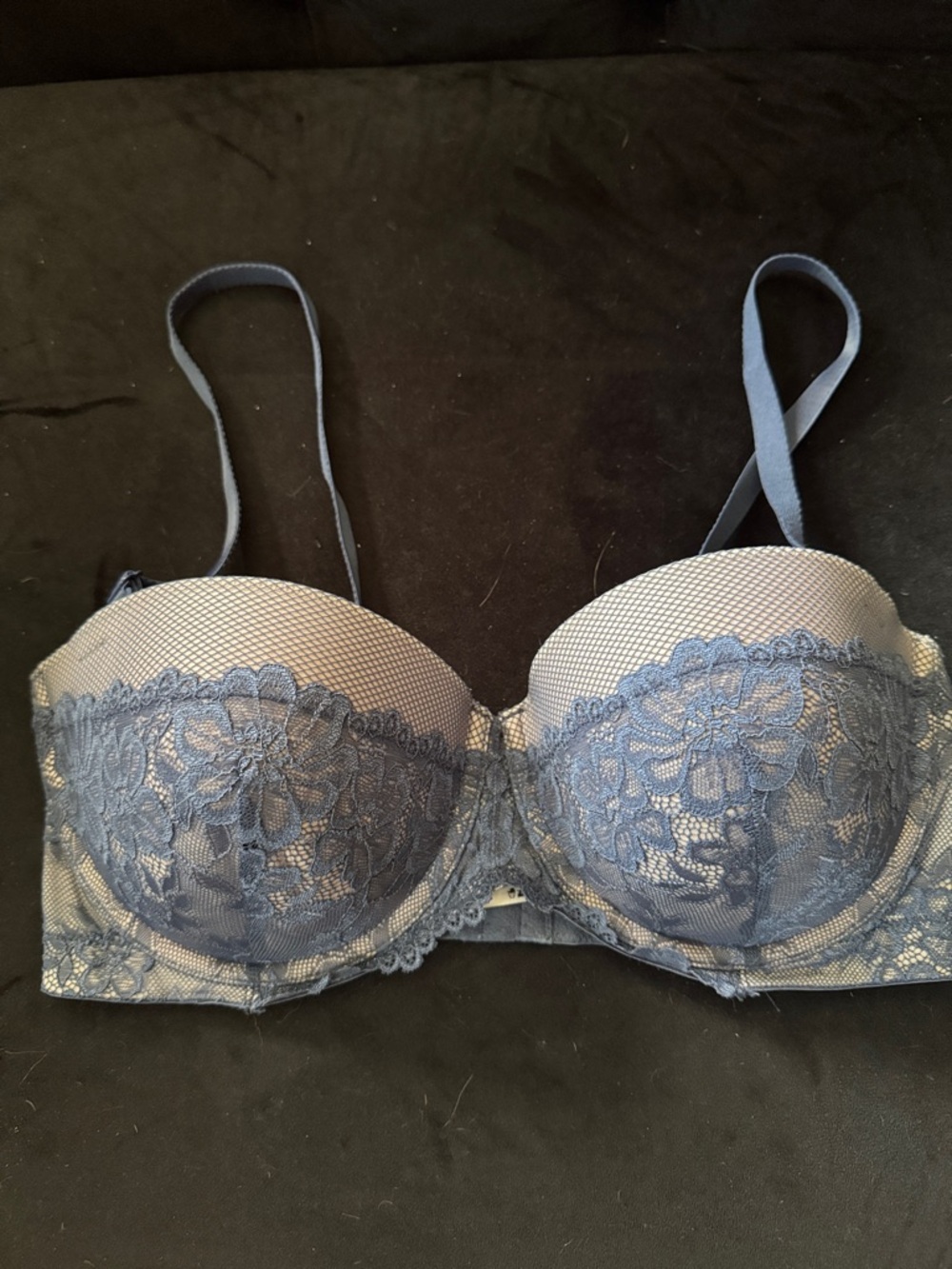 Maidenform Women's Lace Underwire Bra in Dusty Blue - Elegant Support